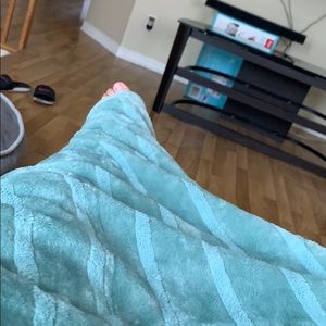 Meet your Posher, Samantha